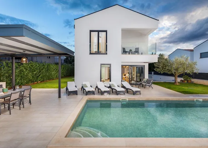 Silvia By Villsy Vila Nova Vas (Porec)