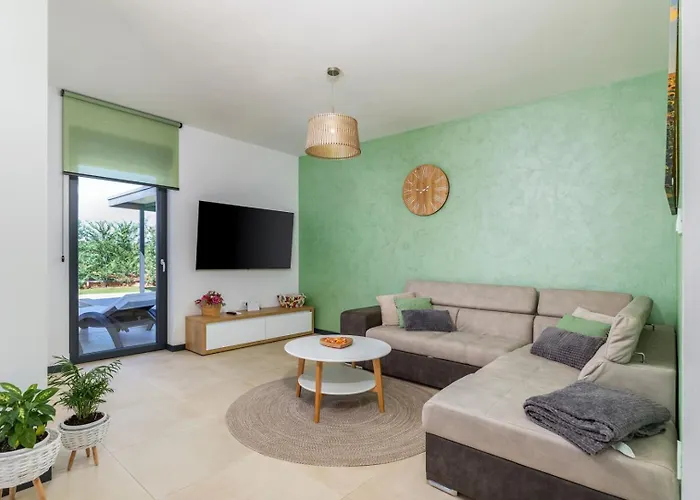 Vila Silvia By Villsy Nova Vas (Porec)