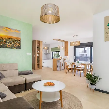 Silvia By Villsy Villa *